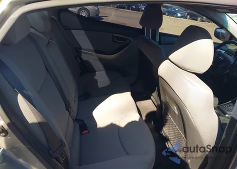 2013 Hyundai Elantra Gls z USA, uszkodzony, nr VIN KMHDH4AE8DU761235